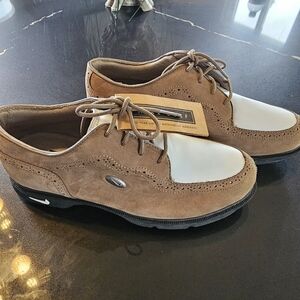 Nike zoom air new suede golf shoes size  6